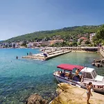 Semesterbostad Cozy Home In Matulji With Sauna Opatija